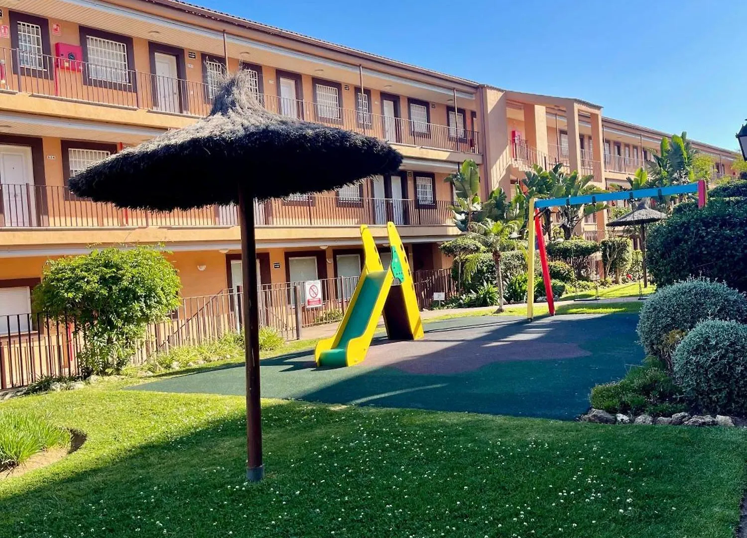 סן לואיס דה סביניאס Beachside Vacation Apartment In Casares Playa 0*, סן לואיס דה סביניאס